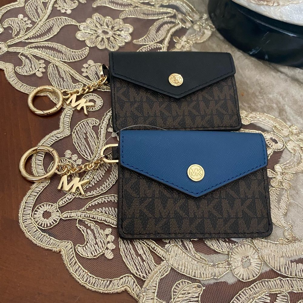 Michael Kors ID holder
